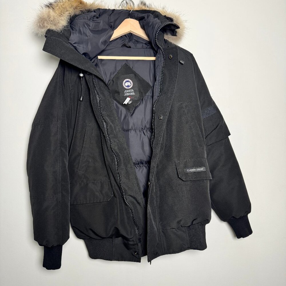 Canada Goose Men's Chilliwack Bomber Jacket in Black Sz M - Picture 7 of 16